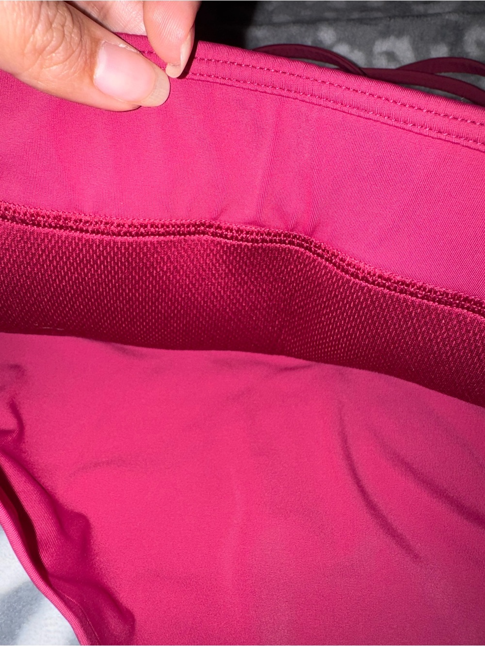 Lululemon Cloud Raspberry Red Bra - Picture 4 of 6